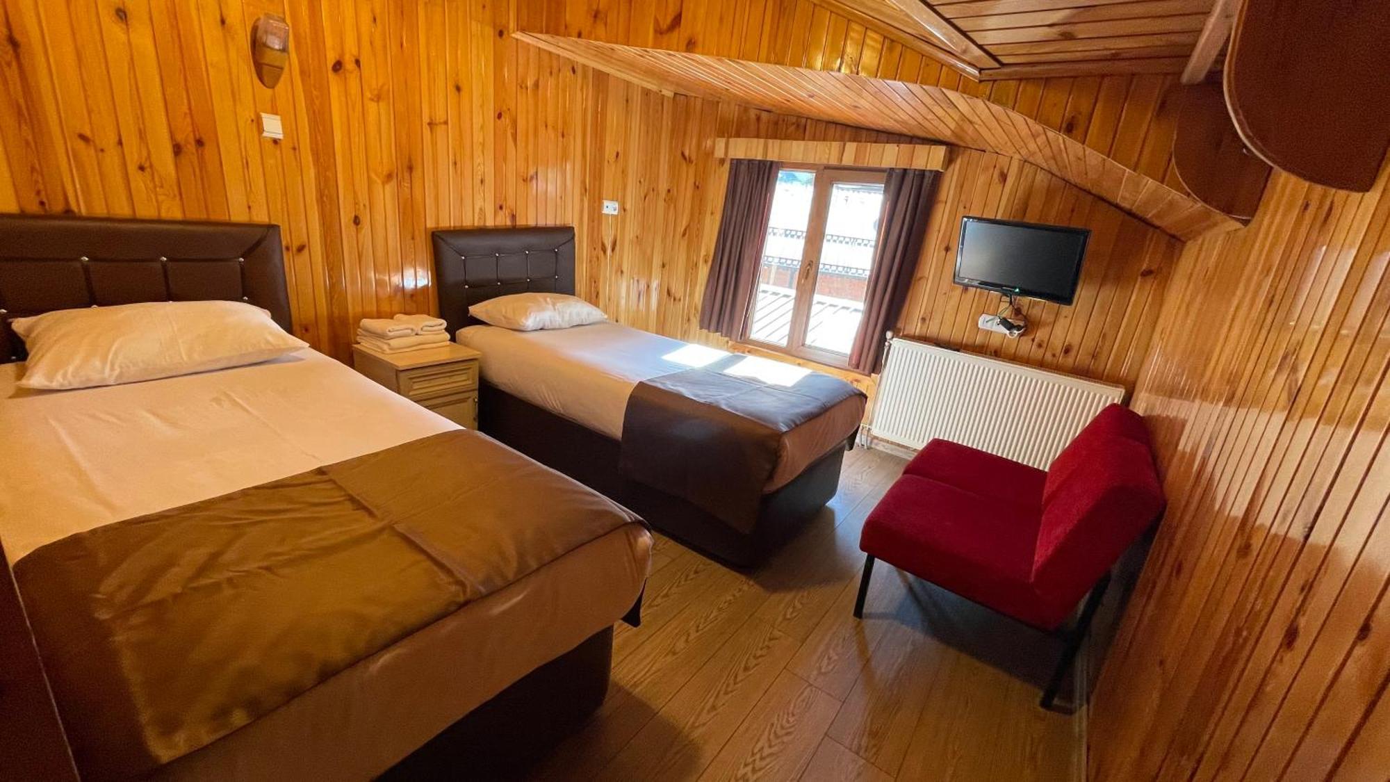 Ozkan Otel Uzungöl Buitenkant foto